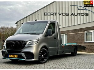 Mercedes-Benz Sprinter 319 3.0 CDI oprijwagen Petronas AMG