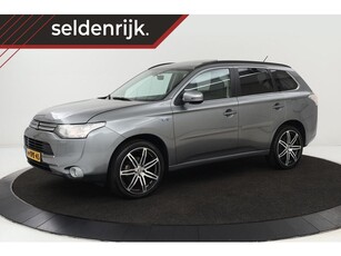 Mitsubishi Outlander 2.0 PHEV Instyle Schuifdak Leder