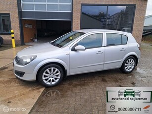 NIEUWE APK Opel Astra 1.6 Edition