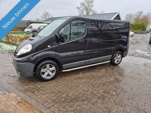 Nissan Primastar 145.27 2.5 dCi 310L DC (bj 2009)