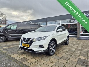 Nissan Qashqai 1.2 N-Connecta, 360 Camera, Trekhaak, Keyless