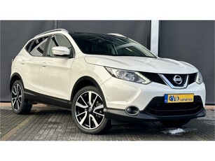 Nissan QASHQAI 1.2 Premier Edition / Pannoramadak / 360camera / Stoelverwarming / Cruis / Clima