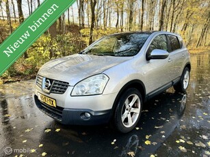 Nissan Qashqai 1.6 Acenta - GLAZEN DAK -PARKEERSENSOREN -NAP