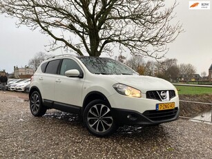 Nissan Qashqai 1.6 Connect Edition Pano + Cruise + Clima