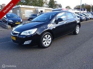 Opel Astra 1.4 Turbo Airco,Cruise,Trekhaak!!