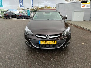 Opel Astra 1.4 Turbo Cosmo