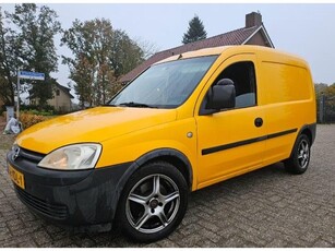 Opel Combo 1.3 CDTi met Opties en Slechts 275000 km NAP !!