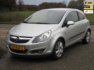 Opel Corsa 1.2-16V '111' Edition AUTOMAAT