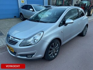 Opel Corsa 1.4-16V '111' Edition 3-deurs Airco bj. 2010