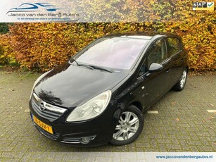 Opel Corsa 1.4i 16V Cosmo I Airco I Nieuwe APK