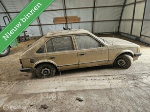 Opel D kadett 1.6 diesel 5 deurs schuurvondst