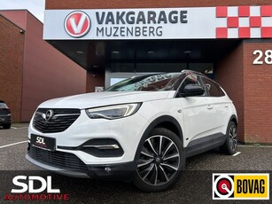 Opel Grandland X 1.6 Turbo Hybrid Innovation // FULL LED //