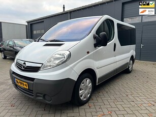 Opel Vivaro 2.0 CDTI 4+1 ZITS-ROLSTOELBUS-INVALIDE LIFT-