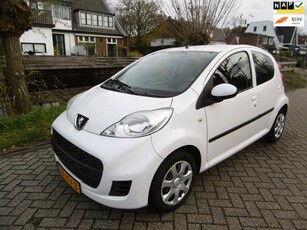 Peugeot 107 1.0-12V 5-deurs Airco Zuinig A-Label 142.000km