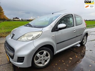 Peugeot 107 1.0-12V XR/ airco/ 5 deurs/ nieuwe apk