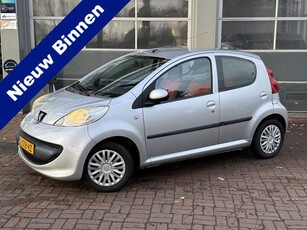 Peugeot 107 1.0-12V XR Airco,Cv,Elect.ramen,Radio/cd Bj