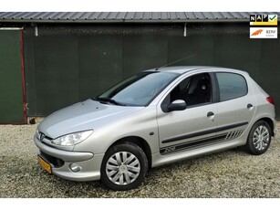 Peugeot 206 1.4 XR Challenge