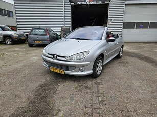 Peugeot 206 CC 1.6-16V Goed rijdende en leuke Cabrio