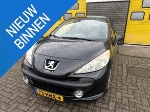 Peugeot 207 1.4 VTi Look NAPMeeneemprijs