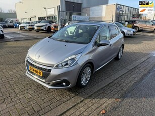 Peugeot 208 1.2 PureTech Allure, Panodak, Navi, 12mnd