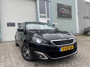 Peugeot 308 1.6 BlueHDi Premium 5DPANORAMAXENONUNIEKE