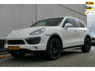 Porsche Cayenne 4.8 S V8 400pk Panoramadak Luchtvering Bose