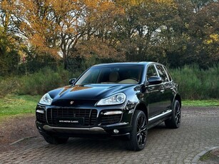 Porsche Cayenne 4.8 Turbo SportDesign package Youngtimer