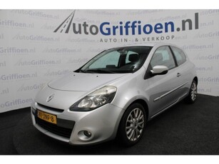 Renault Clio 1.2 TCe Sélection Business Sport hatchback met