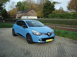 Renault Clio 1.5 dCi Expression AUTOMAAT trekhaak Airco