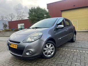 Renault Clio 1.5 dCi Night & Day NavigatieClima 2012