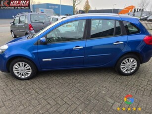 Renault Clio Estate 1.2 TCE Special Line (bj 2009)