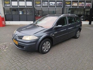 Renault Mégane Grand Tour 1.6-16V Business Line