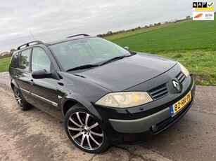 Renault Mégane Grand Tour 2.0-16V Privilège Luxe / automaat