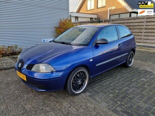 Seat Ibiza 1.4-16V Stella 3-Drs Bj:2004 NAP!