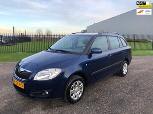 Skoda Fabia Combi 1.4-16V Ambiente Airco Dealer onderhouden