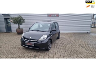 Subaru Justy ,airco,cv vergrendeling,elek ramen,5