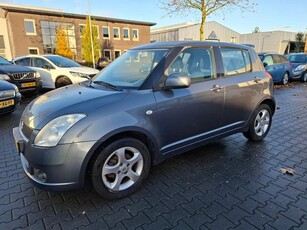 Suzuki Swift 1.3 Exclusive AIRCO/5DEURS/VERSNELLINGSBAK