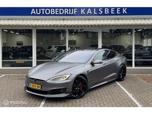 Tesla Model S Long Range PlusNovitec