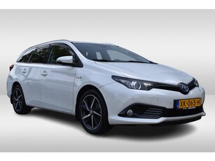 Toyota Auris Touring Sports 1.8 Hybrid Dynamic Ultimate