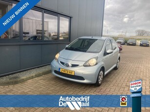 Toyota Aygo 1.0 VVT-i Comfort 5-drs. AIRCO/4XALLSEASONS!