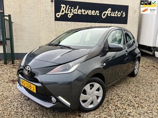 Toyota Aygo 1.0 VVT-i x-play 73.000KM Airco Camera