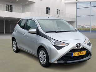 Toyota Aygo 1.0 VVT-i x-play AUT! 1e Eig! Camera! Carplay!