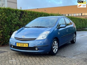 Toyota Prius 1.5 VVT-i Business Edition APK NAP KEYLESS