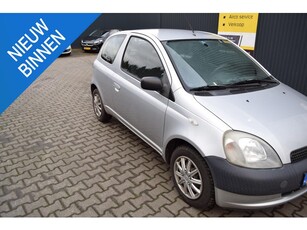 Toyota Yaris 1.0-16V VVT-i