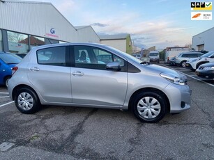 Toyota Yaris 1.0 VVT-i Now AIRCO 34.000km NEDERLANDS