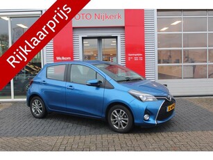 Toyota Yaris 1.3 VVT-i Trend automaat met trekhaak