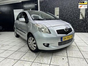 Toyota Yaris 1.3 VVTi Sol