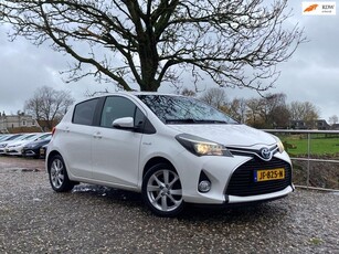 Toyota Yaris 1.5 Full Hybrid Dynamic Clima + Cruise +