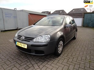 Volkswagen Golf 1.4 FSI Trendline