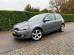 Volkswagen Golf 1.4 TSI Highline Navi Airco